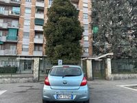 Usata Hyundai i20 77 CV (56 kW) 2011 Blu Berlina