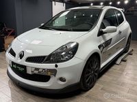 Usata Renault Clio II R.S. 200 CV (147 kW) 2008 Bianco Berlina
