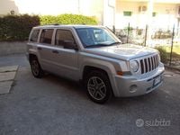 Usata Jeep Patriot Limited 140 CV (102 kW) 2008 Argento SUV