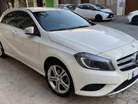 Usata Mercedes A180 109 CV (80 kW) 2015 Bianco Utilitaria