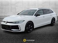 Usata VW Passat R-line 150 CV (110 kW) 2025 Bianco pastello Station wagon