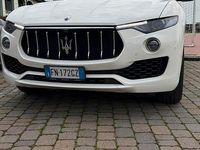 Usata Maserati Levante 250 CV (183 kW) 2018 Bianco SUV