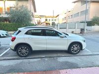 usata Mercedes GLA180 GLA-X156 2017 d Business