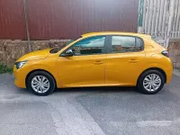 Usata Peugeot 208 Active 75 CV (55 kW) 2023 Giallo Utilitaria