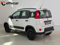 Usata Fiat Panda 4x4 S 84 CV (61 kW) 2019 Bianco Utilitaria