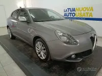 Usata Alfa Romeo Giulietta Super 120 CV (88 kW) 2017 Grigio metallizzato Utilitaria