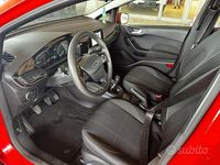 Usata Ford Fiesta 68 CV (50 kW) 2017 Rosso Utilitaria
