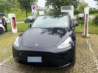 Usata Tesla Model Y RWD 219 kW (299 CV) 2024 SUV