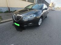 Usata Lancia Delta 120 CV (88 kW) 2010 Grigio Utilitaria