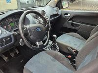 Usado Ford Fiesta 75 HP (55 kW) 2007 Preto Citadino