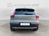 Usata Volvo XC40 Core 129 CV (94 kW) 2022 Marrone SUV
