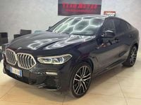 Usata BMW X6 M Sport 265 CV (194 kW) 2020 Blu/azzurro SUV