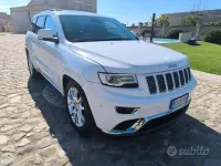 Usata Jeep Grand Cherokee Summit 250 CV (183 kW) 2015 Bianco SUV