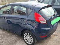 Usata Ford Fiesta 2016 Blu Berlina