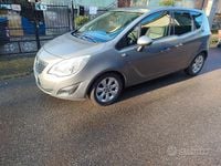 Usata Opel Meriva 120 CV (88 kW) 2013 Monovolume