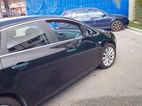 Usata Opel Astra 120 CV (88 kW) 2013 Nero Berlina