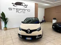 Usata Renault Captur 90 CV (66 kW) 2014 Beige SUV