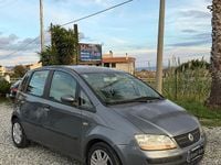 Usata Fiat Idea 70 CV (51 kW) 2004 Grigio Monovolume
