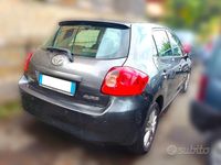 Usata Toyota Auris 126 CV (92 kW) 2009 Grigio Berlina