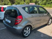 Usata Mercedes A150 Avantgarde 95 CV (69 kW) 2008 Grigio Berlina