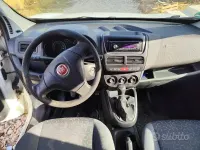 Usata Fiat Doblò 105 CV (77 kW) 2012 Bianco Monovolume