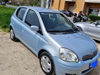 usata Toyota Yaris 2004