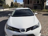 Usata Toyota Auris Hybrid Active 99 CV (72 kW) 2015 Bianco Station wagon