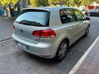 Usata VW Golf VI Comfortline 105 CV (77 kW) 2011 Argento Utilitaria