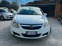 Usata Opel Corsa Cosmo 75 CV (55 kW) 2008 Bianco Utilitaria