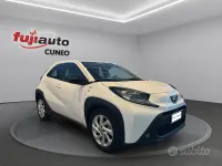 Usata Toyota Aygo X Active 72 CV (52 kW) 2022 Super white SUV