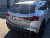 Usata Mercedes GLA200 150 CV (110 kW) 2020 Argento SUV