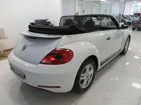 Käytetty VW Beetle 105 HP (77 kW) 2016 Valkoinen Viistoperä