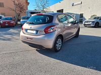 Usata Peugeot 208 Access 68 CV (50 kW) 2015 Viola Utilitaria