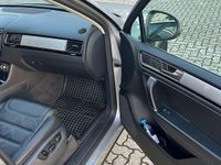 Usata VW Touareg 204 CV (150 kW) 2015 Grigio SUV