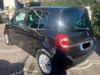 Usata Renault Modus 75 CV (55 kW) 2012 Nero Monovolume