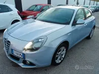 Usata Alfa Romeo Giulietta 105 CV (77 kW) 2015 Grigio Utilitaria