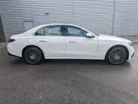 Usata Mercedes E220 AMG Line Premium Plus 197 CV (144 kW) 2024 Argento Berlina
