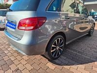 Usata Mercedes B180 Premium 110 CV (80 kW) 2015 Grigio Utilitaria