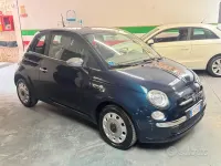 Begagnad Fiat 500 Lounge 69 HK (50 kW) 2015 Blå Sedan