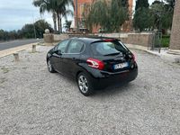 Usata Peugeot 208 82 CV (60 kW) 2012 Nero Utilitaria