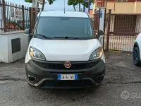Usata Fiat Doblò 105 CV (77 kW) 2020 Bianco Monovolume
