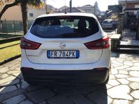 Usata Nissan Qashqai 131 CV (96 kW) 2018 Bianco SUV