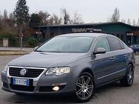 Usata VW Passat 140 CV (102 kW) 2006 Grigio Berlina