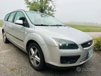 Usata Ford Focus S 116 CV (85 kW) 2007 Grigio Station wagon