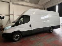Usata Iveco Daily 136 CV (100 kW) 2019 Bianco Furgone