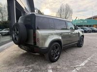 Usata Land Rover Defender SE 200 CV (147 kW) 2023 Pangea green SUV