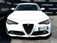 Usata Alfa Romeo Giulia 150 CV (110 kW) 2018 Bianco Berlina