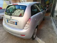Usata Lancia Ypsilon 69 CV (50 kW) 2011 Argento Utilitaria