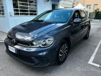 Usata VW Polo Life 90 CV (66 kW) 2022 Grigio Utilitaria