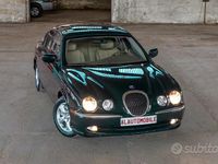 Usata Jaguar S-Type Executive 238 CV (175 kW) 2001 Verde Berlina